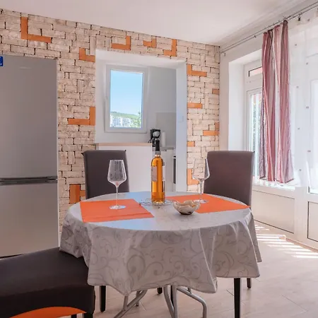 Ema * Шибеник