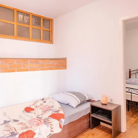 Апартаменты Ema *