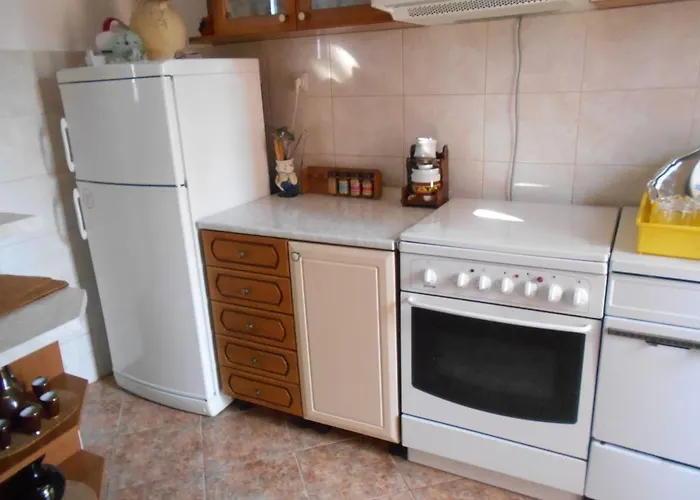 아파트 Ema 시베니크